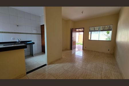 Casa à venda com 192m², 4 quartos e 2 vagas