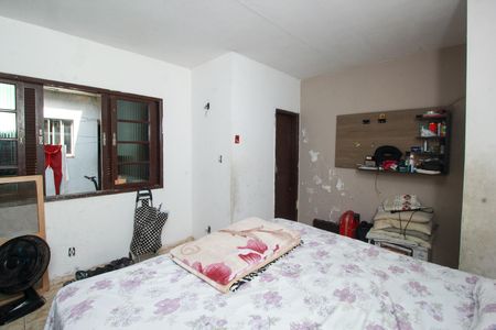 Casa à venda com 151m², 3 quartos e 1 vagaSuíte