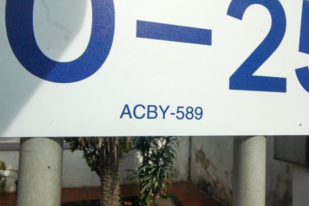Casa à venda com 151m², 3 quartos e 1 vagaPlaca instalada em 14/05/2026 com o código ACBY-589