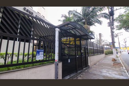 Apartamento para alugar com 70m², 3 quartos e 1 vaga