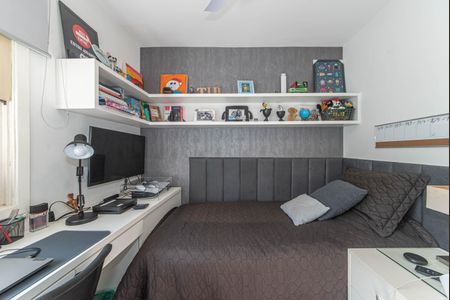 Casa à venda com 285m², 3 quartos e 2 vagas Casa à venda com 285m², 3 quartos e 2 vagasQuarto 1