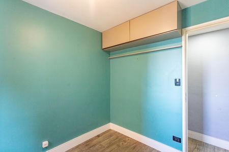 Apartamento à venda com 69m², 3 quartos e 2 vagasQuarto 3