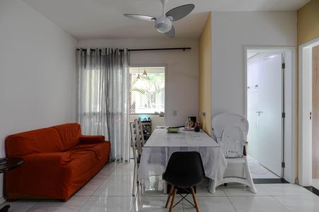 Apartamento para alugar com 54m², 2 quartos e 1 vaga Apartamento para alugar com 54m², 2 quartos e 1 vagaSala