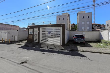 Apartamento para alugar com 54m², 2 quartos e 1 vaga Apartamento para alugar com 54m², 2 quartos e 1 vagaFachada