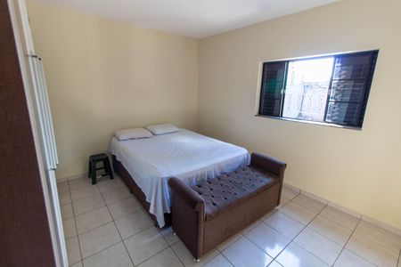 Casa à venda com 166m², 3 quartos e 2 vagas Casa à venda com 166m², 3 quartos e 2 vagasSUITE