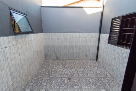 Casa à venda com 166m², 3 quartos e 2 vagas Casa à venda com 166m², 3 quartos e 2 vagasÁREA DE LUZ