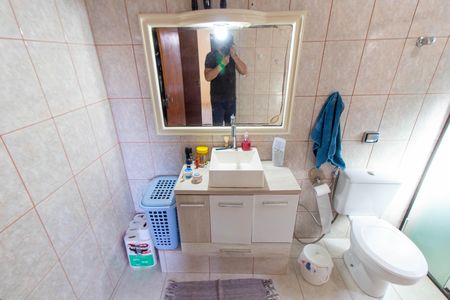 Casa à venda com 166m², 3 quartos e 2 vagas Casa à venda com 166m², 3 quartos e 2 vagasBANHEIRO DA SUITE