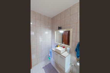 Casa à venda com 166m², 3 quartos e 2 vagas Casa à venda com 166m², 3 quartos e 2 vagasBANHEIRO DA SUITE