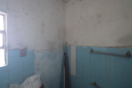Banheiro  de casa para alugar com 1 quarto, 30m² em Vila Sabrina, São Paulo