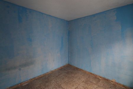 Quarto 1 de casa para alugar com 1 quarto, 30m² em Vila Sabrina, São Paulo