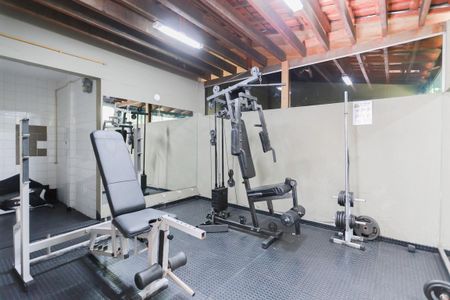 Apartamento à venda com 60m², 2 quartos e 1 vaga Apartamento à venda com 60m², 2 quartos e 1 vagaÁrea comum - Academia