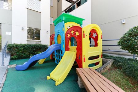 Apartamento à venda com 60m², 2 quartos e 1 vaga Apartamento à venda com 60m², 2 quartos e 1 vagaÁrea comum - Playground