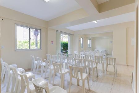Apartamento à venda com 60m², 2 quartos e 1 vaga Apartamento à venda com 60m², 2 quartos e 1 vagaÁrea comum - Salão de festas