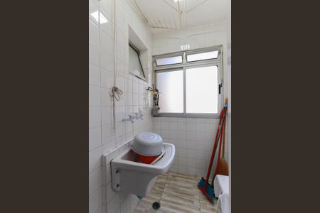 Apartamento à venda com 60m², 2 quartos e 1 vaga Apartamento à venda com 60m², 2 quartos e 1 vagaÁrea de serviço