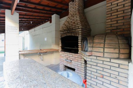 Apartamento à venda com 60m², 2 quartos e 1 vaga Apartamento à venda com 60m², 2 quartos e 1 vagaÁrea comum - Churrasqueira 2