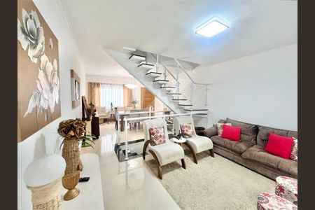 Casa à venda com 3 quartos, 168m² em Vila Irmaos Arnoni, São Paulo