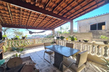 Casa para alugar com 115m², 2 quartos e 2 vagas Casa para alugar com 115m², 2 quartos e 2 vagasQuintal