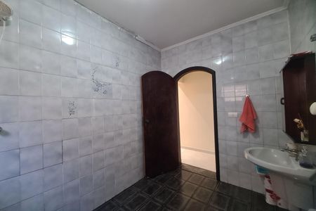Casa para alugar com 115m², 2 quartos e 2 vagas Casa para alugar com 115m², 2 quartos e 2 vagasBanheiro 2