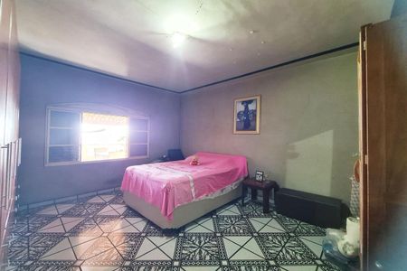 Casa para alugar com 115m², 2 quartos e 2 vagas Casa para alugar com 115m², 2 quartos e 2 vagasQuarto 1