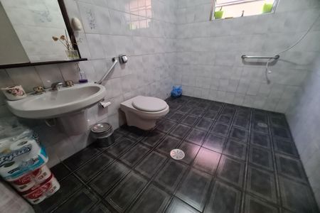 Casa para alugar com 115m², 2 quartos e 2 vagas Casa para alugar com 115m², 2 quartos e 2 vagasBanheiro 2
