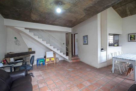 Sala de casa à venda com 3 quartos, 250m² em Castelo, Belo Horizonte