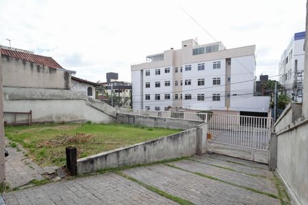Quintal de casa à venda com 3 quartos, 250m² em Castelo, Belo Horizonte