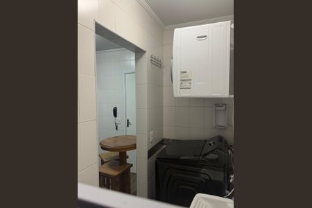 Casa de condomínio à venda com 215m², 3 quartos e 2 vagas Casa de condomínio à venda com 215m², 3 quartos e 2 vagasCozinha