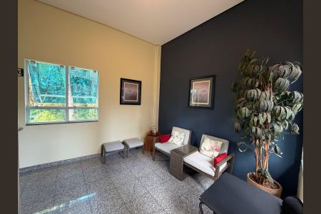 Casa de condomínio à venda com 215m², 3 quartos e 2 vagas Casa de condomínio à venda com 215m², 3 quartos e 2 vagasSala