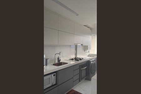 Apartamento para alugar com 2 quartos, 69m² em Jardim Vinte e Cinco de Agosto, Duque de Caxias