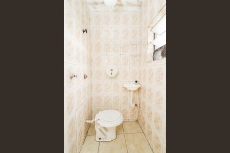Banheiro de casa para alugar com 1 quarto, 22m² em Jardim Helena, São Paulo
