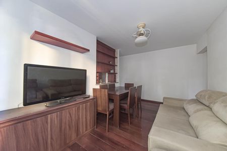 Sala de apartamento para alugar com 3 quartos, 61m² em Vila das Belezas, São Paulo