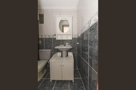 Banheiro de apartamento para alugar com 3 quartos, 61m² em Vila das Belezas, São Paulo
