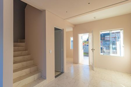 Casa à venda com 114m², 2 quartos e 1 vaga