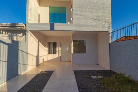 Casa à venda com 114m², 2 quartos e 1 vaga