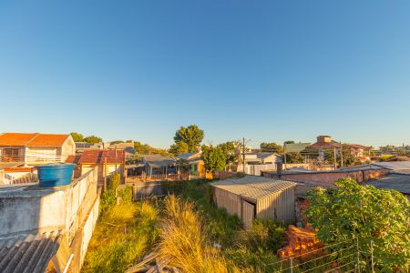 Casa à venda com 114m², 2 quartos e 1 vaga