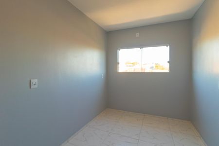 Casa à venda com 114m², 2 quartos e 1 vaga