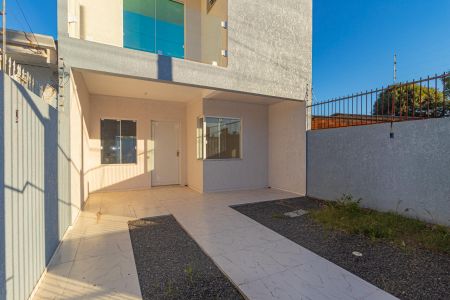 Casa à venda com 114m², 2 quartos e 1 vaga