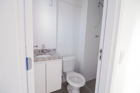 Banheiro de apartamento para alugar com 1 quarto, 29m² em Santana, São Paulo
