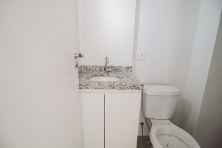 Banheiro de apartamento para alugar com 1 quarto, 29m² em Santana, São Paulo