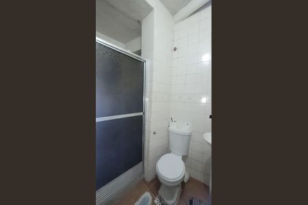 Casa para alugar com 80m², 2 quartos e 1 vaga Casa para alugar com 80m², 2 quartos e 1 vagaBanheiro de serviço
