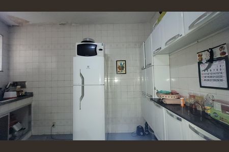 Casa para alugar com 80m², 2 quartos e 1 vaga