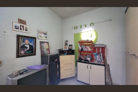 Casa para alugar com 80m², 2 quartos e 1 vaga Casa para alugar com 80m², 2 quartos e 1 vagaQuarto 2