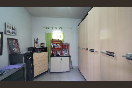 Casa para alugar com 80m², 2 quartos e 1 vaga Casa para alugar com 80m², 2 quartos e 1 vagaQuarto 2