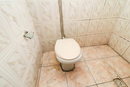Banheiro de casa para alugar com 1 quarto, 22m² em Jardim Helena, São Paulo