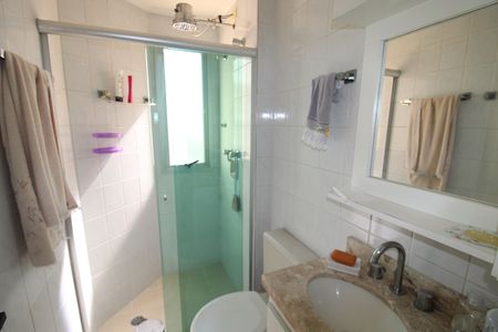 Apartamento à venda com 70m², 3 quartos e 1 vagaBanheiro