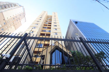 Apartamento à venda com 70m², 3 quartos e 1 vagaFachada