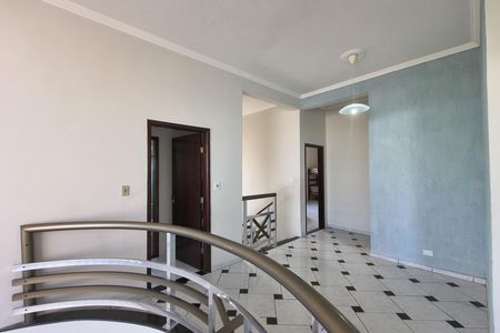 Casa para alugar com 270m², 4 quartos e 4 vagas Casa para alugar com 270m², 4 quartos e 4 vagasSala 2
