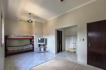 Casa para alugar com 270m², 4 quartos e 4 vagas Casa para alugar com 270m², 4 quartos e 4 vagasSuite 2