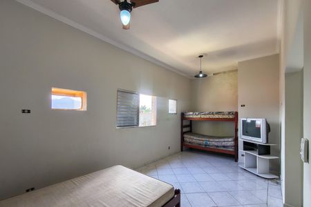 Casa para alugar com 270m², 4 quartos e 4 vagas Casa para alugar com 270m², 4 quartos e 4 vagasSuite 2