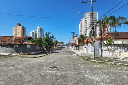 Casa para alugar com 270m², 4 quartos e 4 vagas Casa para alugar com 270m², 4 quartos e 4 vagasVista da Rua